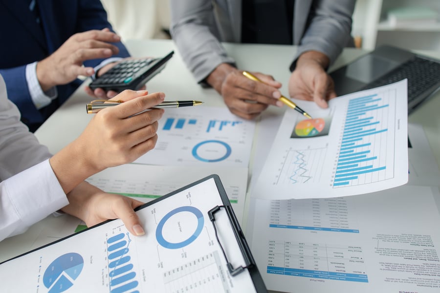 atmosphere-of-a-startup-company-meeting-business-2023-08-22-01-18-34-utc